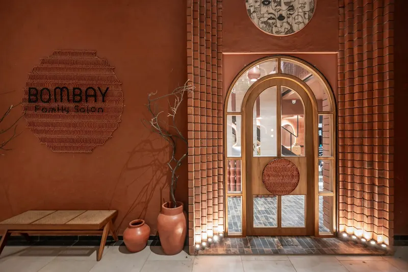 Bombay Salon — image 2