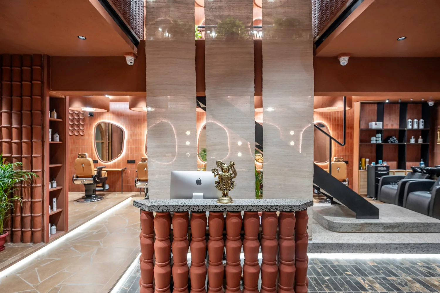 Bombay Salon — image 4