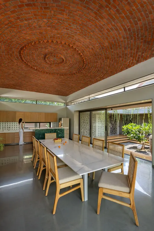 The Vault House — image 11