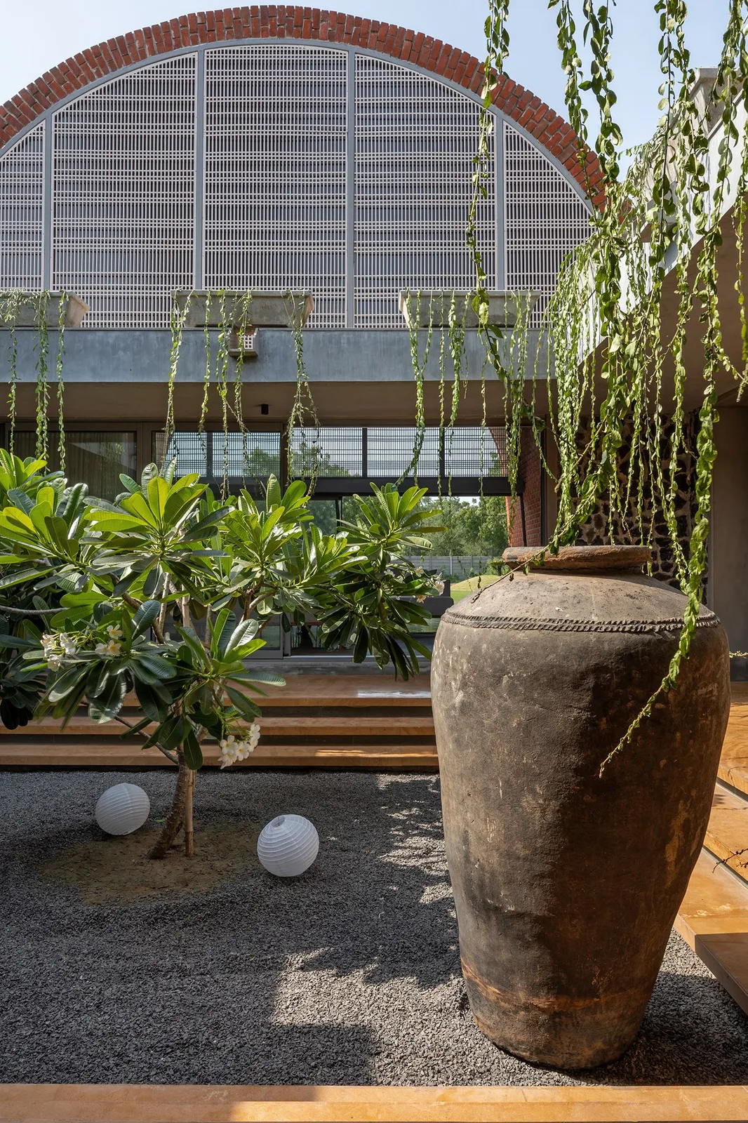 The Vault House — image 16