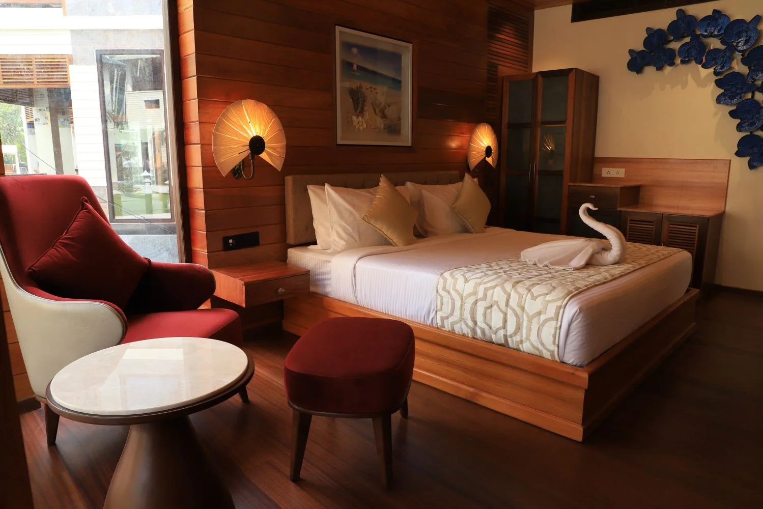 Sandyy Wavess, RCS Beach Resort — image 10