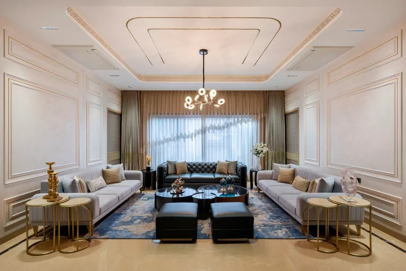 Ivory Courtyard — image 3