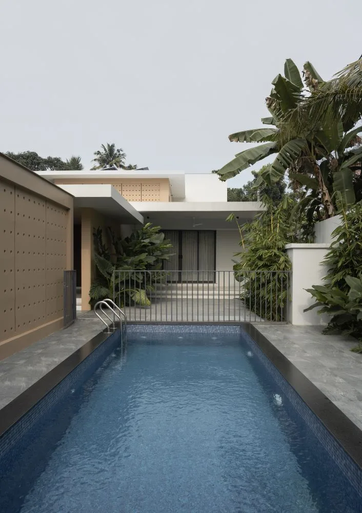 Corridor House 2.0 — image 13