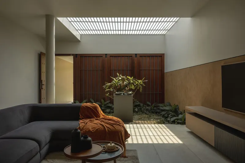 Corridor House 2.0 — image 5