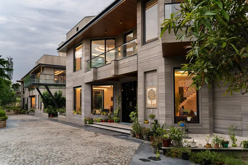 Malhotra Residence — image 3