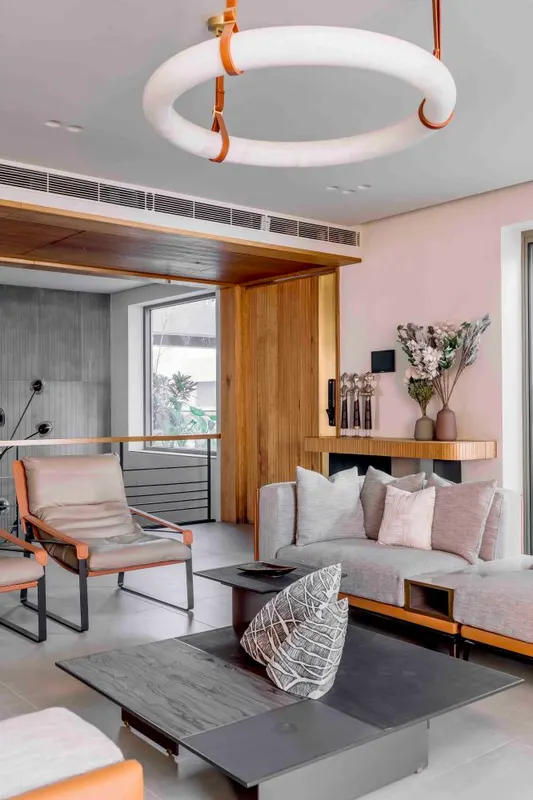 The Triplex House — image 2