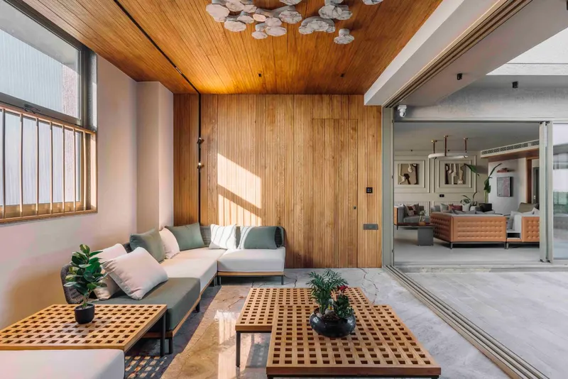 The Triplex House — image 3