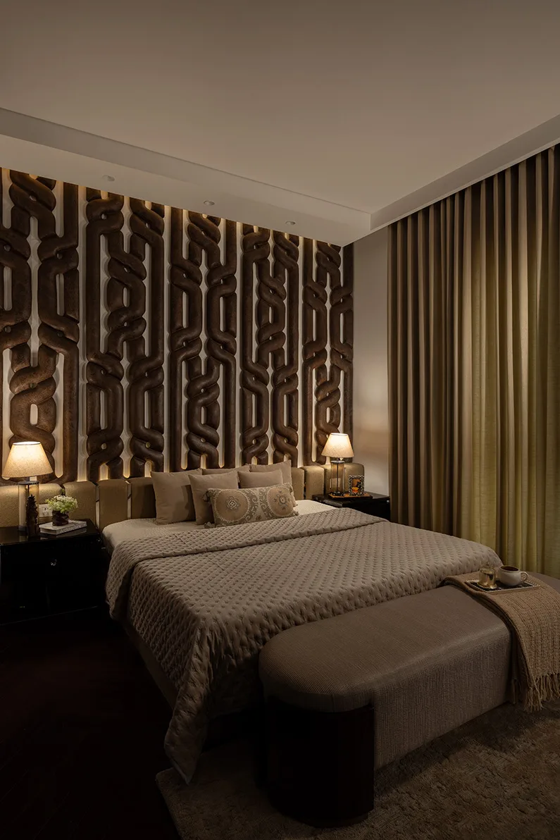 A thousand years of art, one address: This 2,095 sq ft home in Gurugram by Vineeta Dassani of TIS Living proves art was never meant to just hang on a wall — image 4