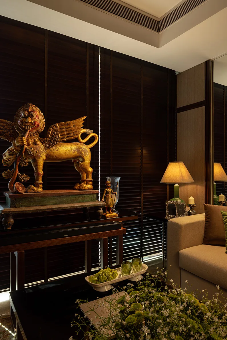 A thousand years of art, one address: This 2,095 sq ft home in Gurugram by Vineeta Dassani of TIS Living proves art was never meant to just hang on a wall — image 10