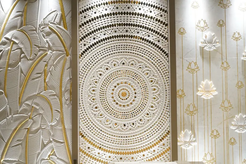 Luxe Galleria — image 15
