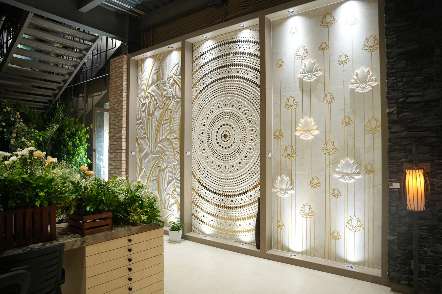 Luxe Galleria — image 7