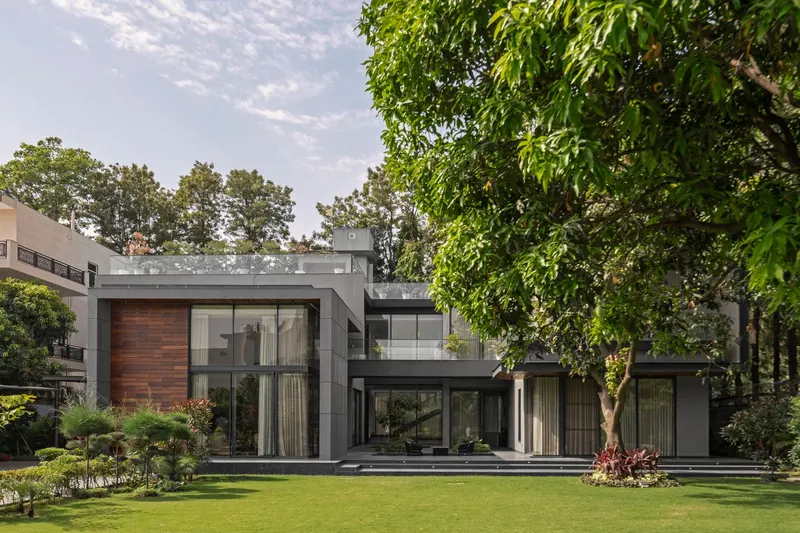 Plumeria House — image 2