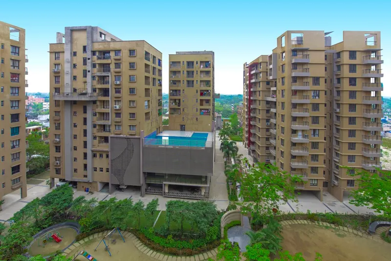 FORTUNE HEIGHTS — image 8