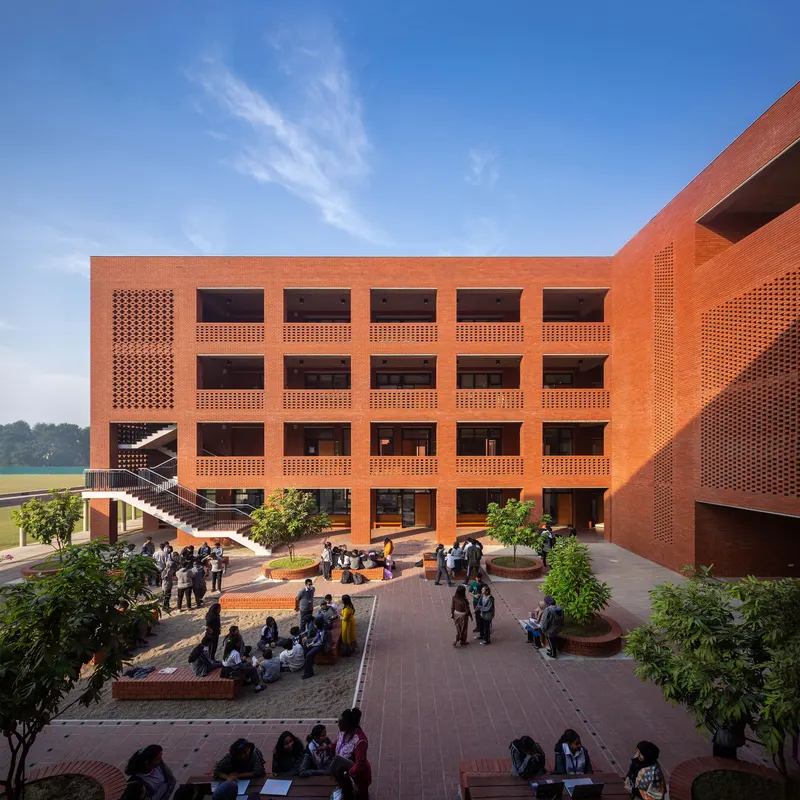 Aga Khan Academy — image 3