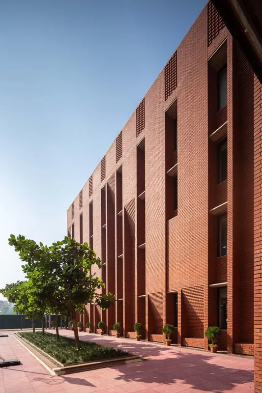Aga Khan Academy — image 6