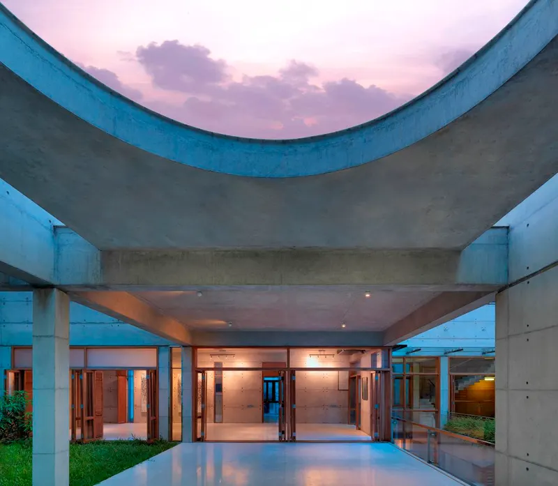 S.A. Residence — image 2