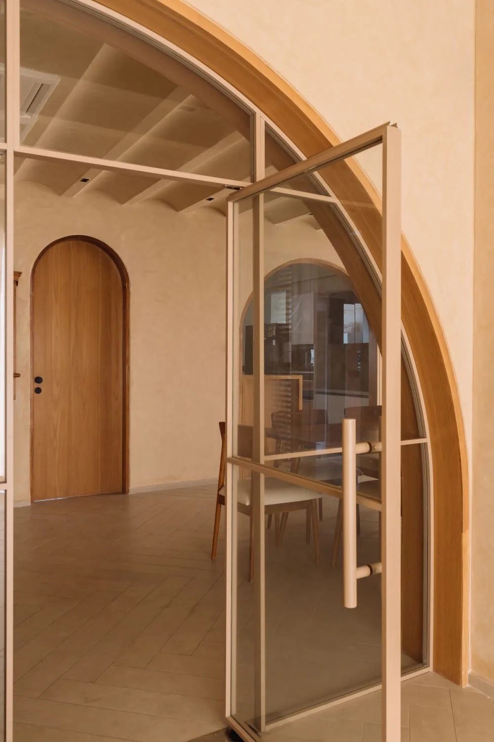 House with Brick N Arch — image 7