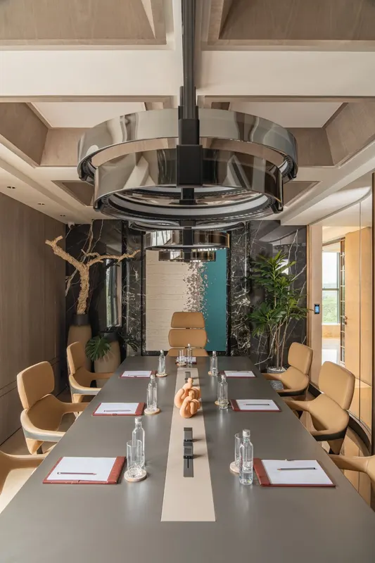 Emperador Singhania Office — image 8