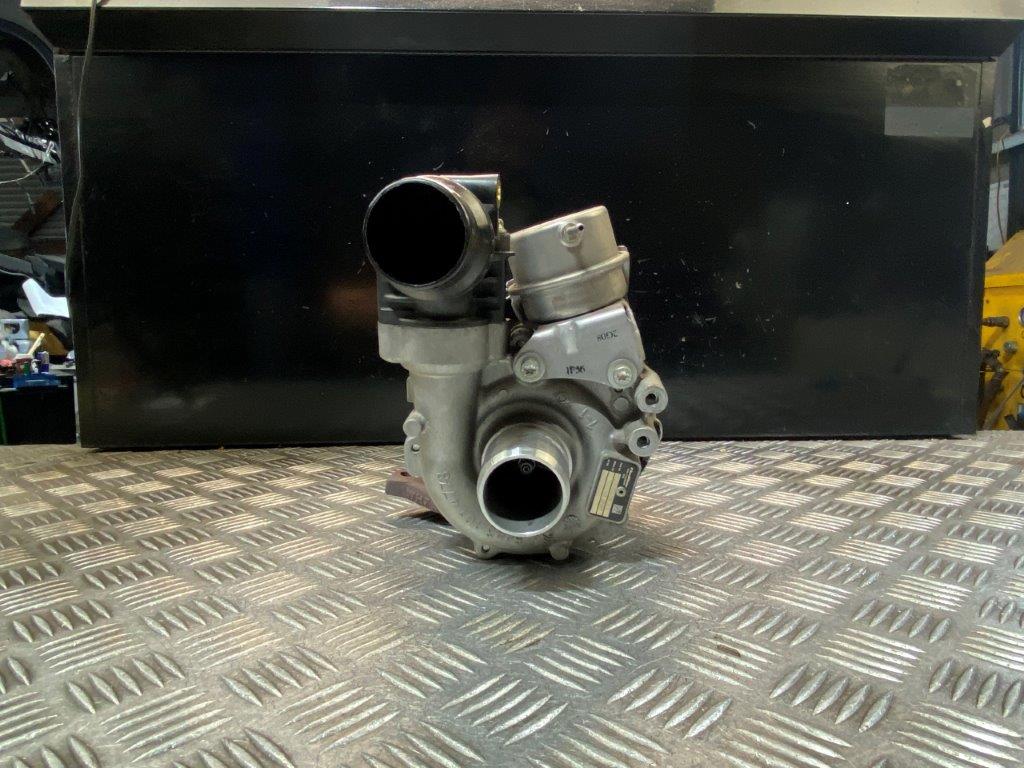 14-17 NISSAN X-TRAIL T32/QASHQAI/RENAULT 1.6 DIESEL TURBO CHARGER H8201067824