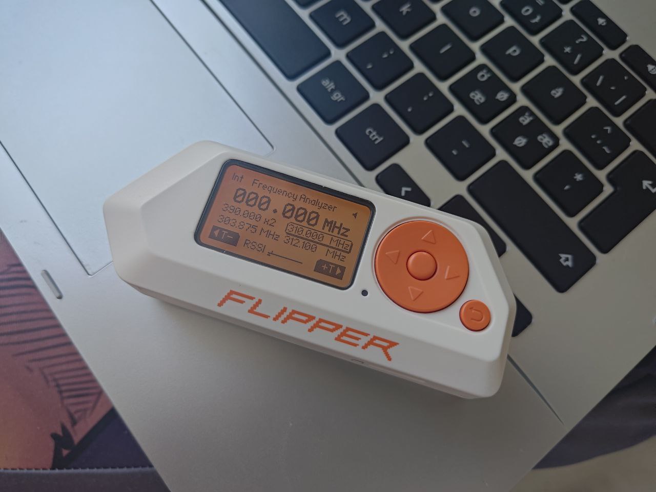 images/flipper-frequency-analyzer.jpg