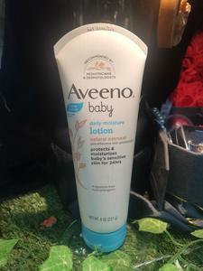  Aveeno　baby（daily moisture lotion）  