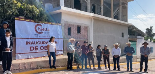 Entrega de obra Construcción de Calle 12 de Noviembre