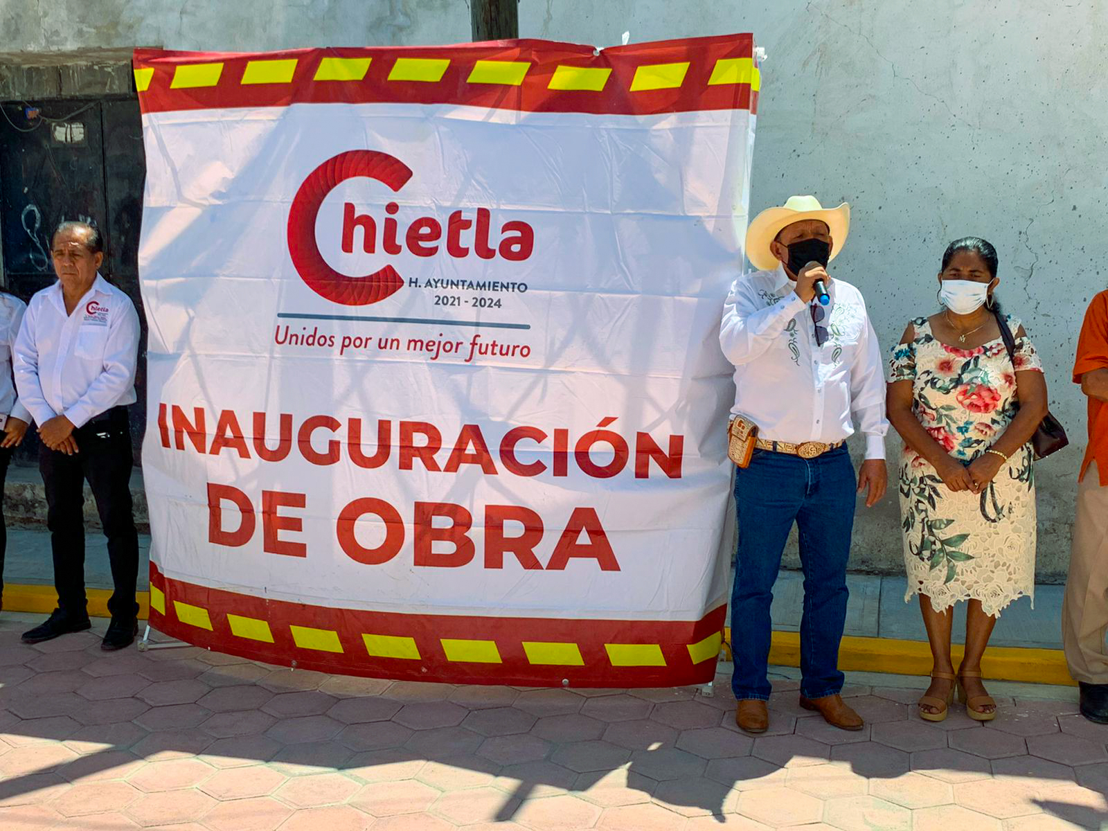 Inauguración de Obra "Adoquinamiento de la Calle Benito Juárez"