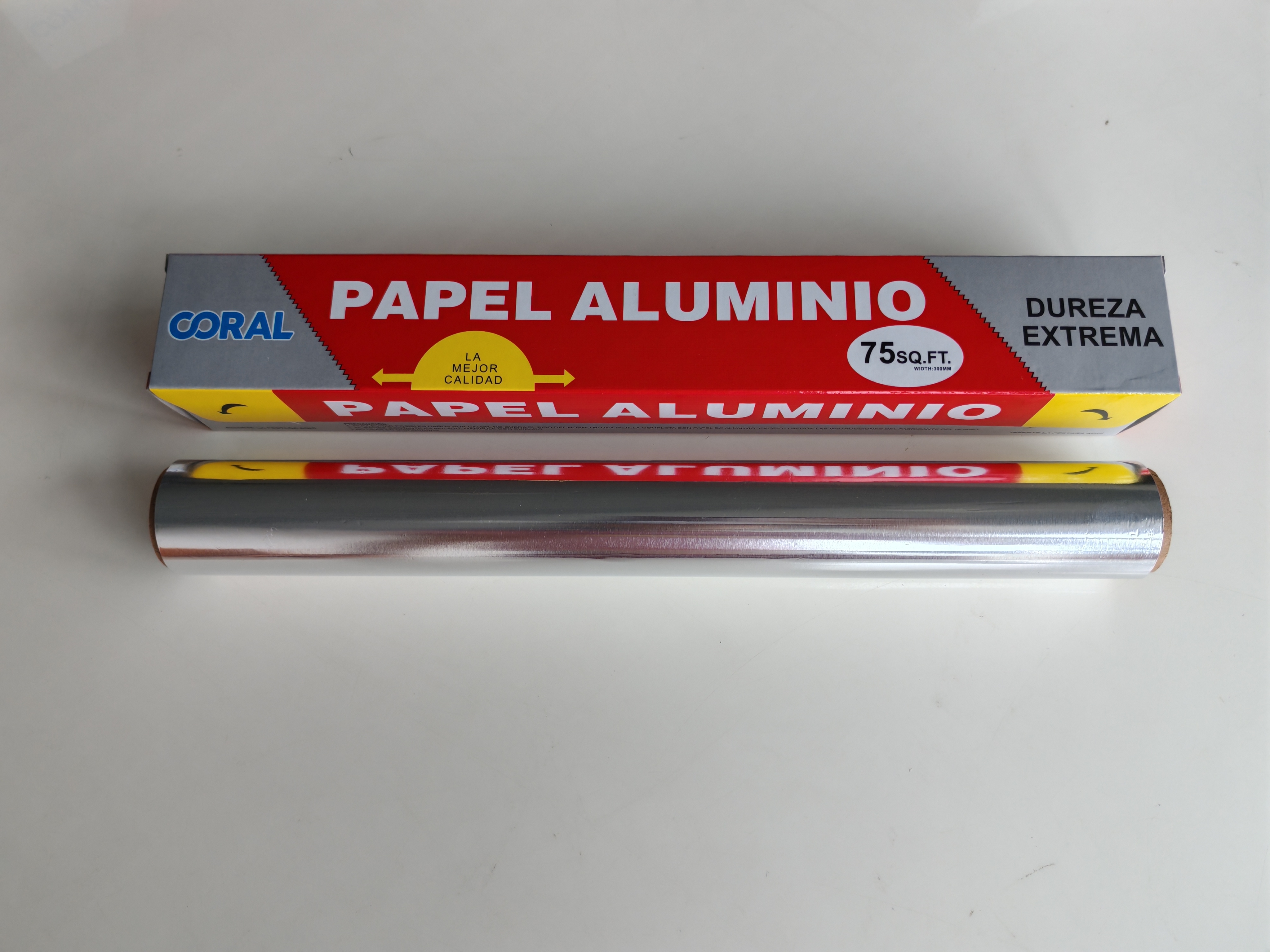 "PAPEL ALUMINIO 22,86*30CM75FT"