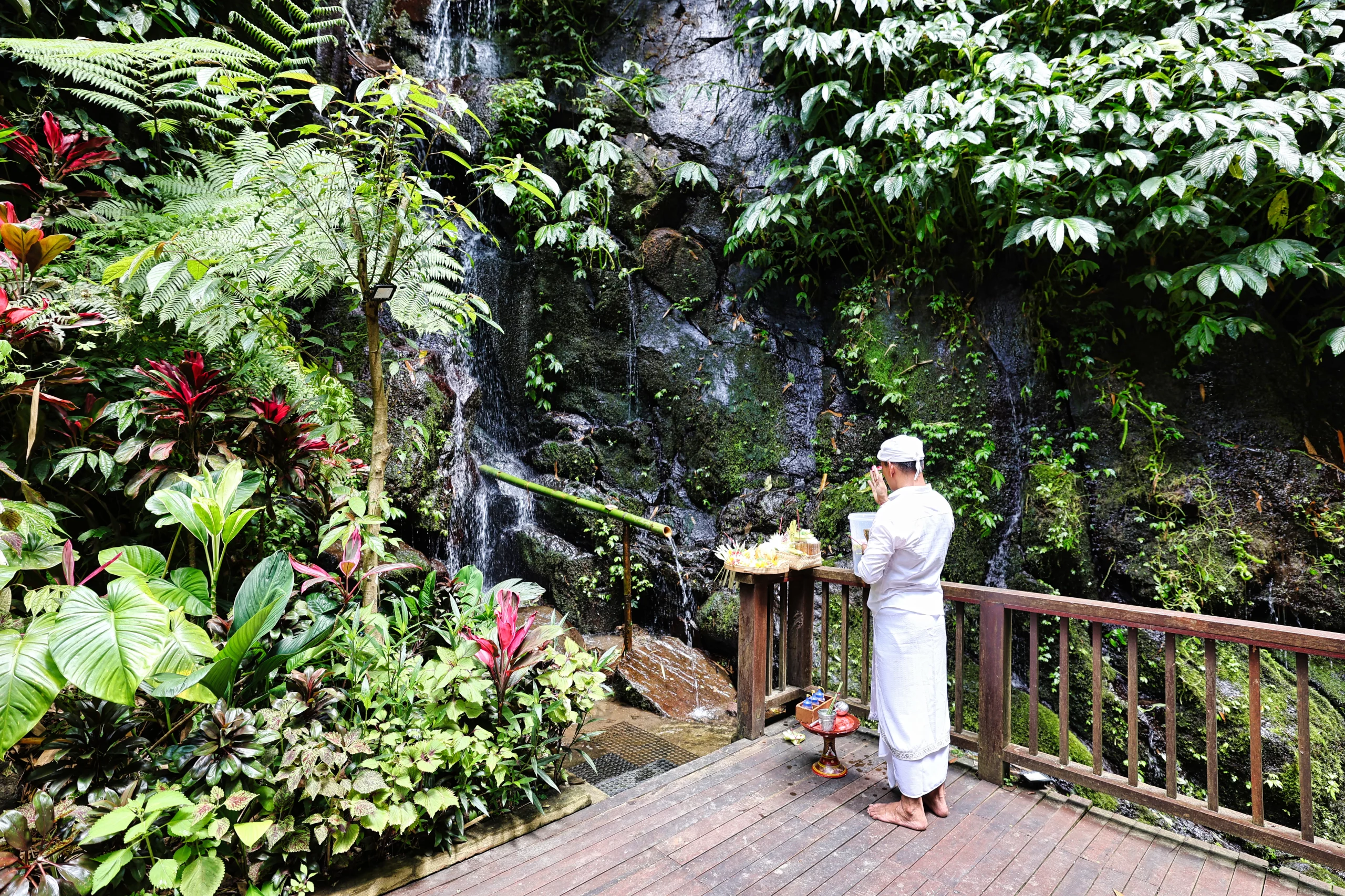 Start of Melukat ceremony at Ayung River