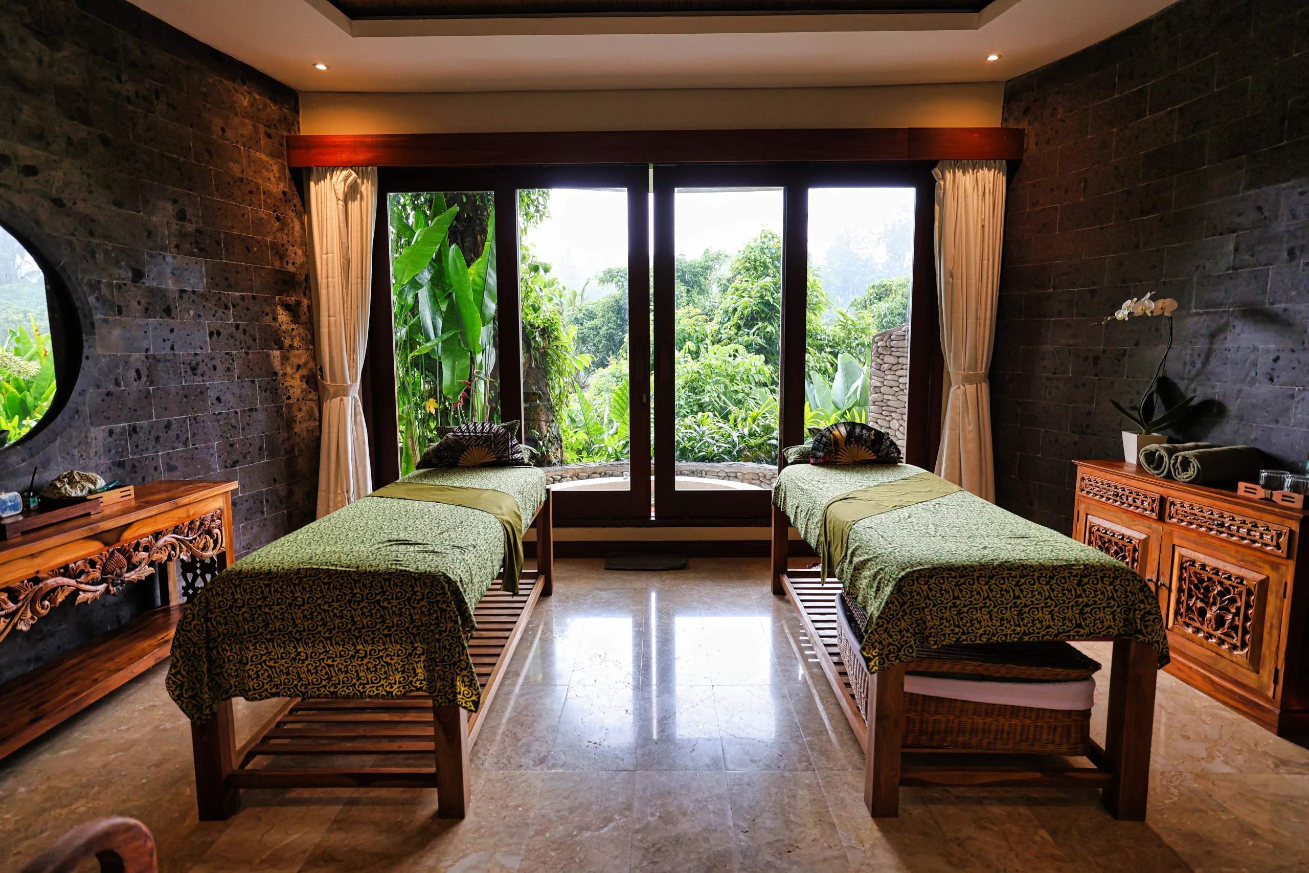 Spa room with jungle view at Champaka Spa