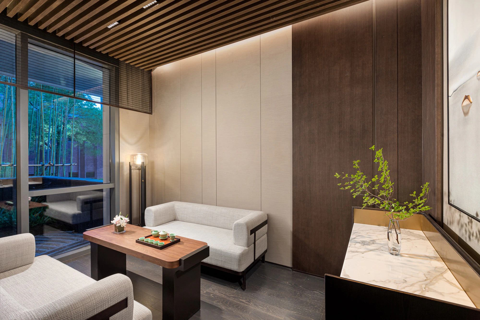 LUXE Tea and CAI FENG LOU dining experience
