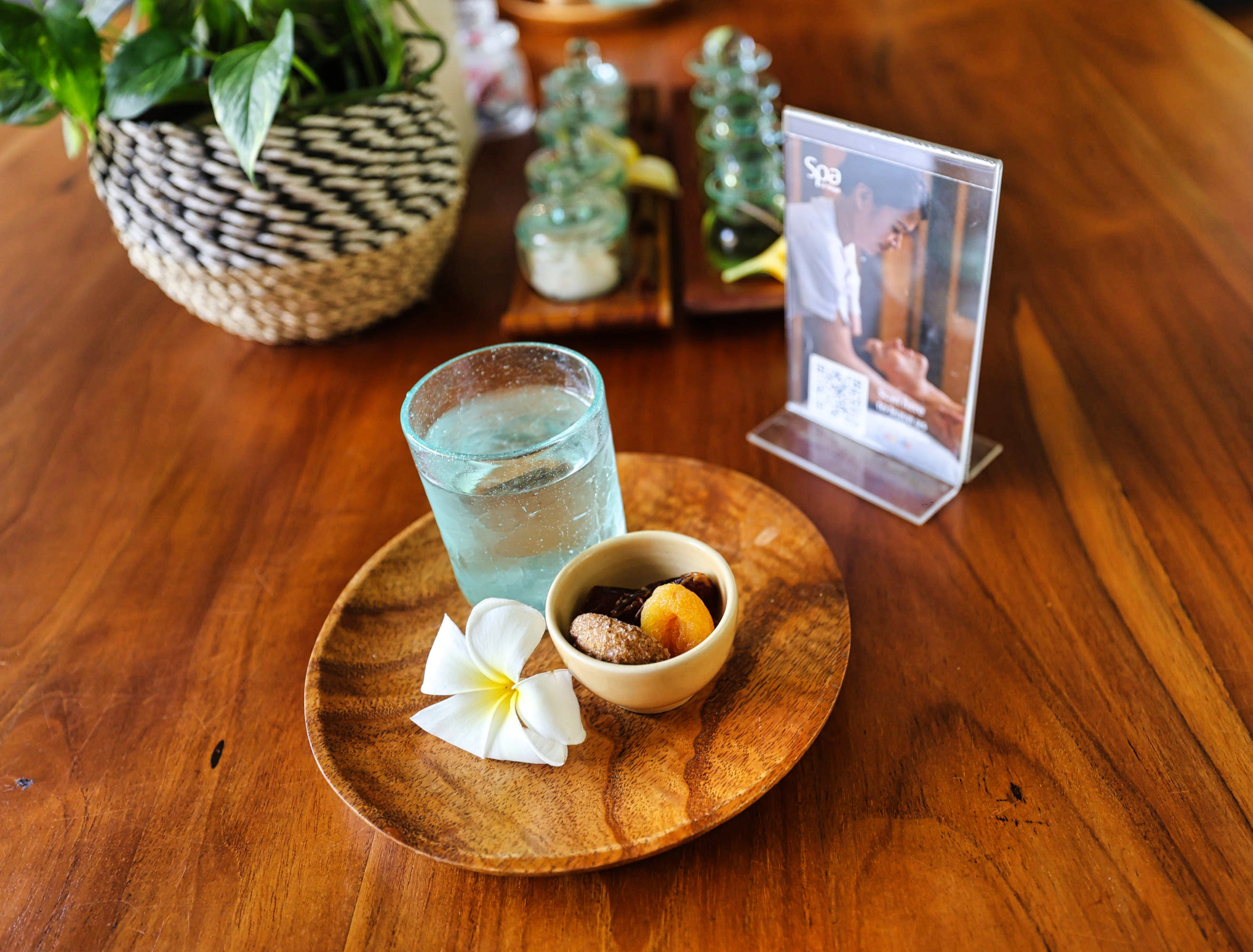 Introduction to Bali resorts and Maya Sanur