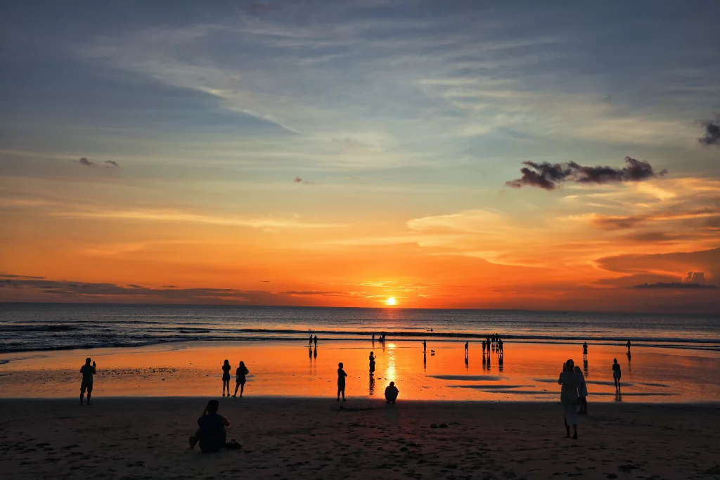Legian Beach Sunset Guide | Best Bali Sunset Spot Near Kuta