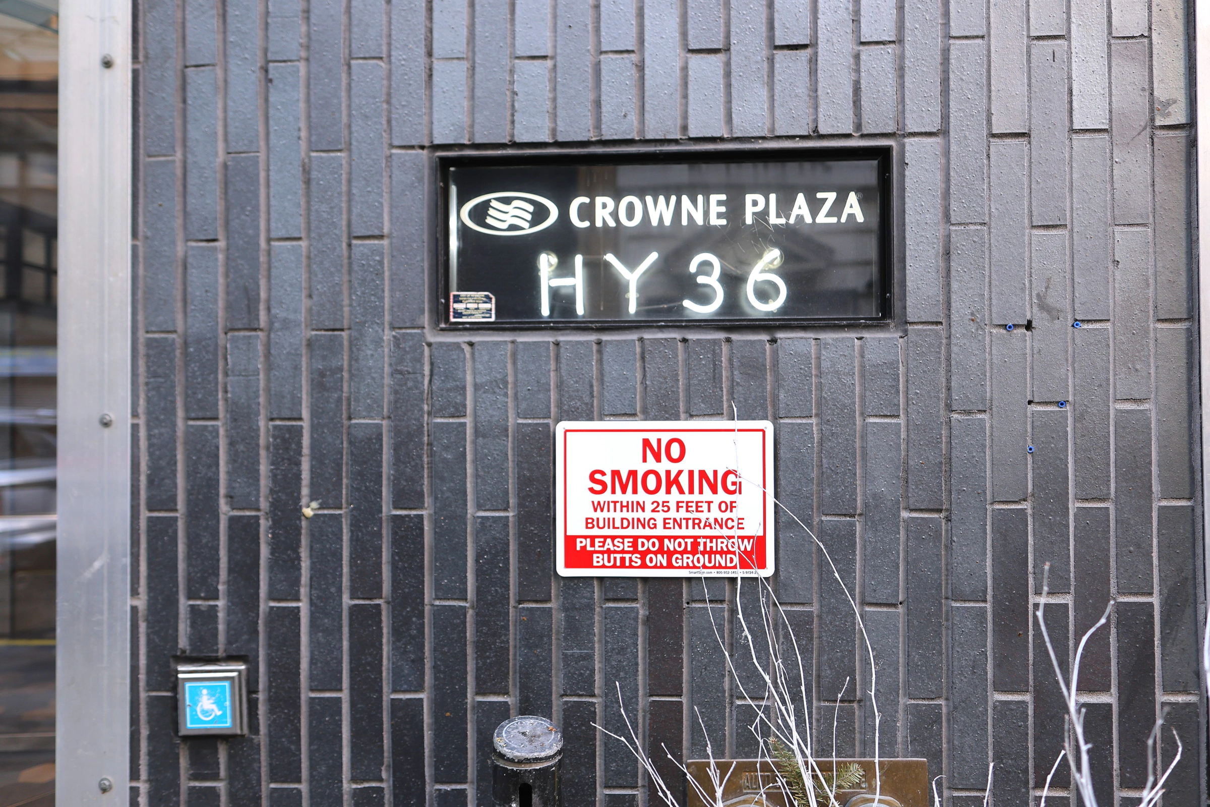 Hotel exterior and location of HY36 Crowne Plaza