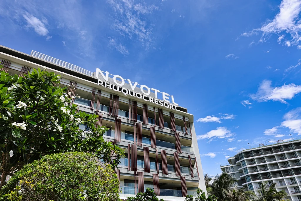 Novotel Phu Quoc Resort Review: Deluxe Bungalow Twin Room & Affordable Stay Tips