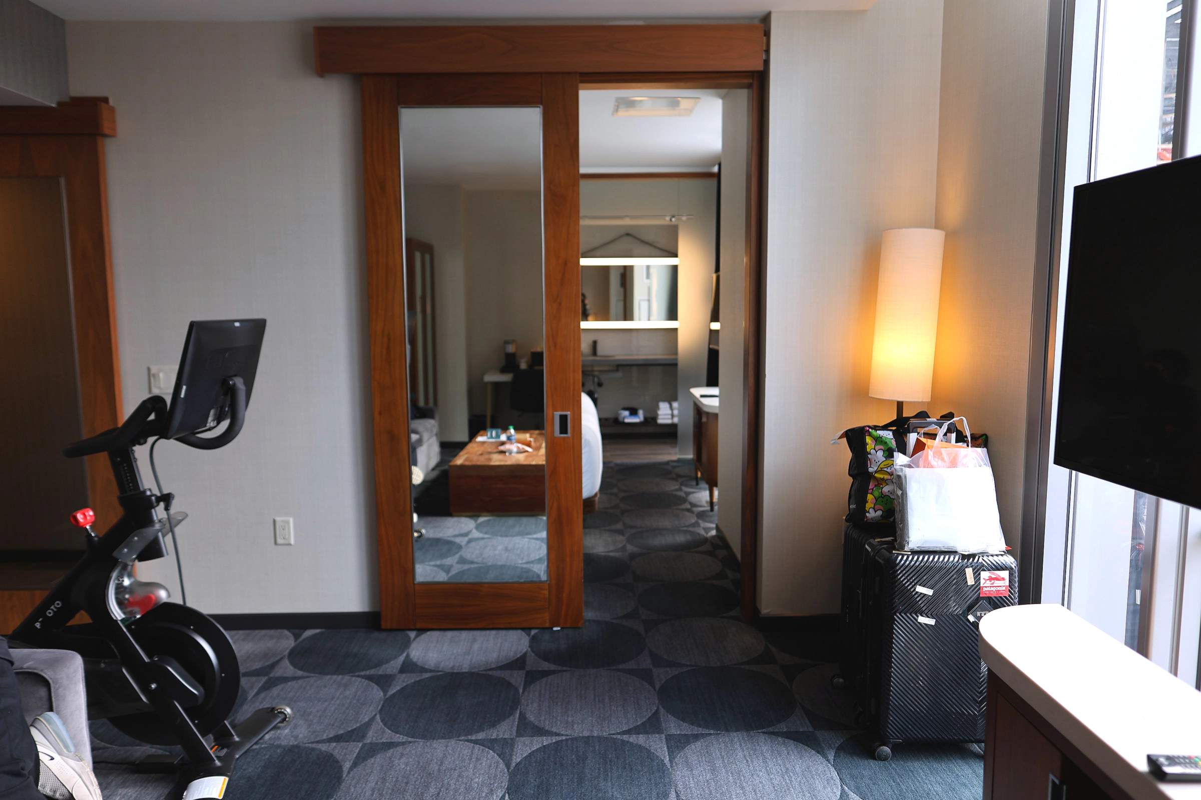 King-size bed and TV in the suite bedroom