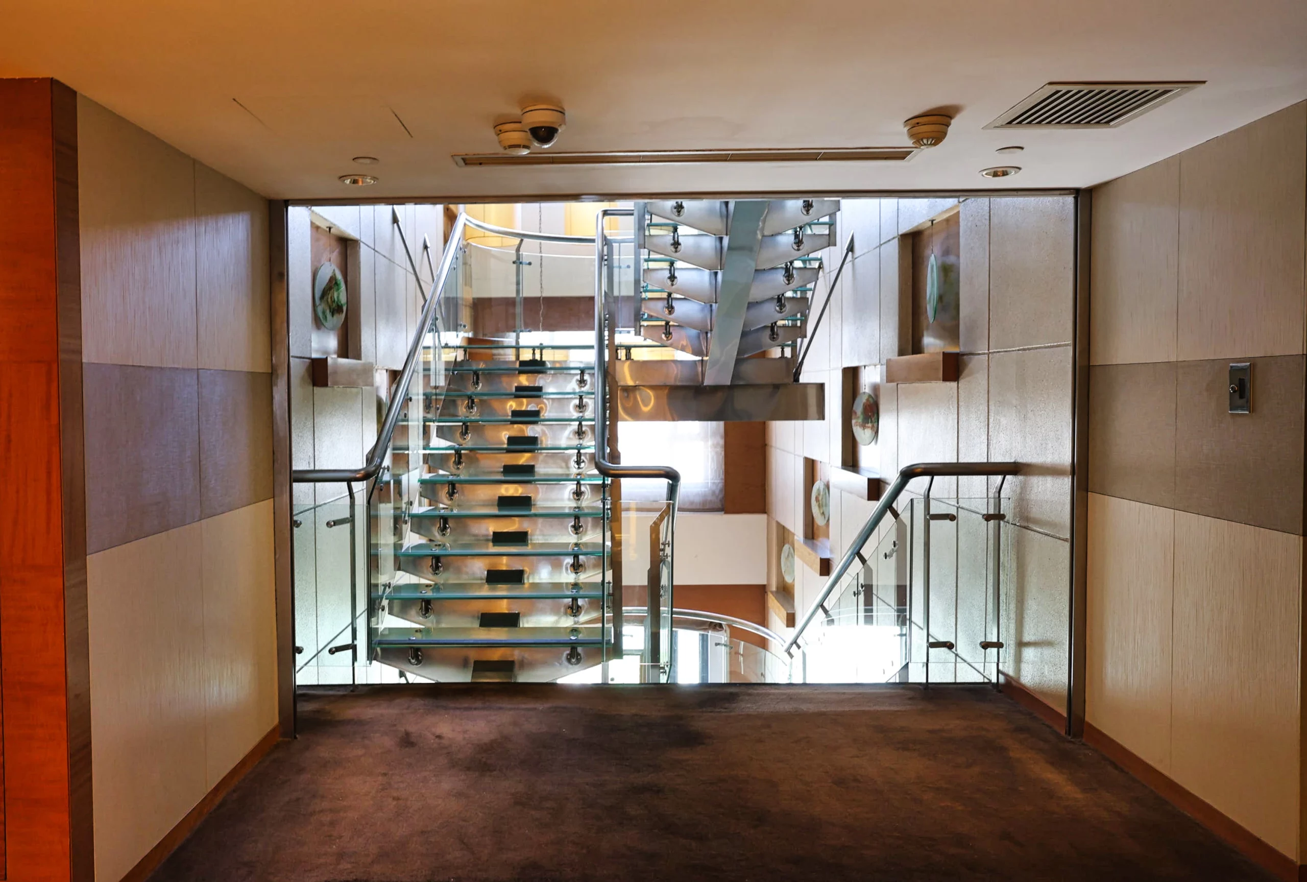 Staircase leading to another floor in hotel 
