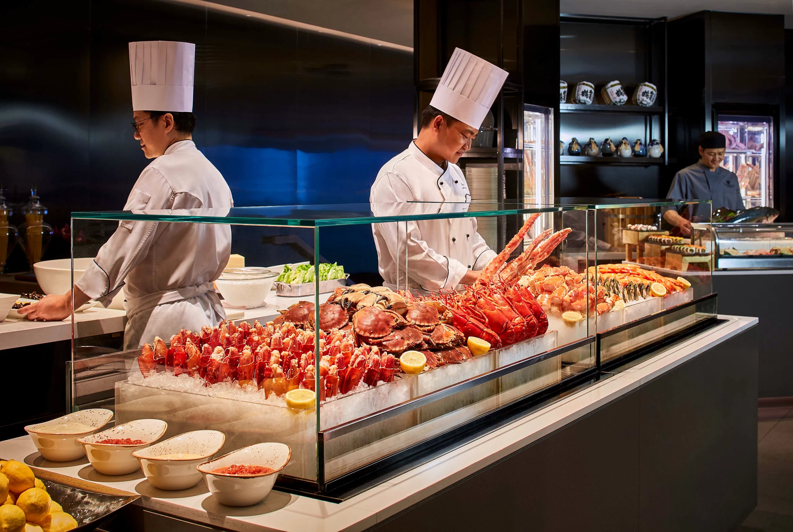 Buffet at JW Café and dessert display at Dolce 88