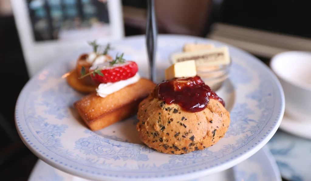 Afternoon Tea at Abbey Road Café in Sokcho: British Vibes at Kensington Hotel Seorak