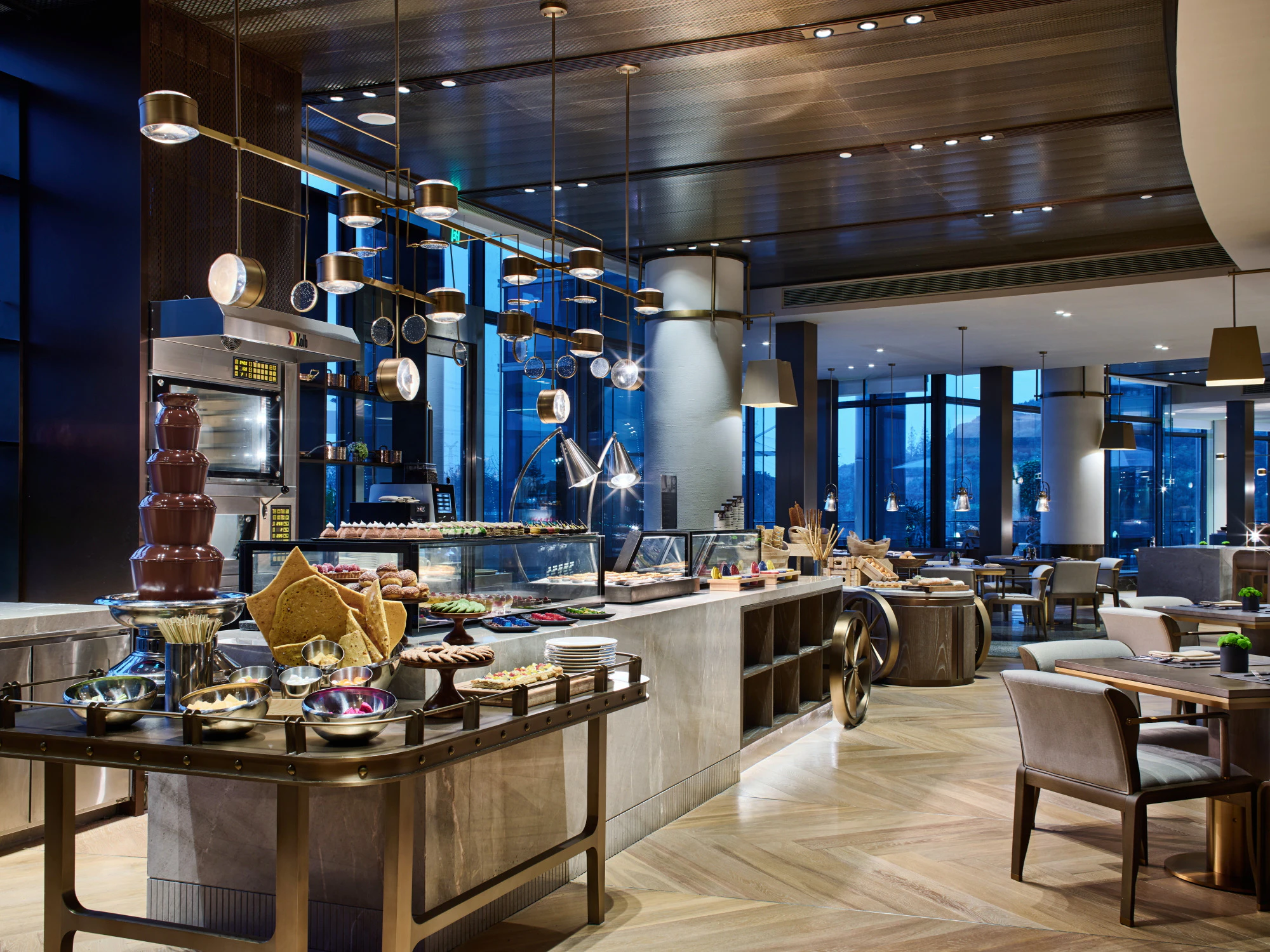 Commune Restaurant buffet area