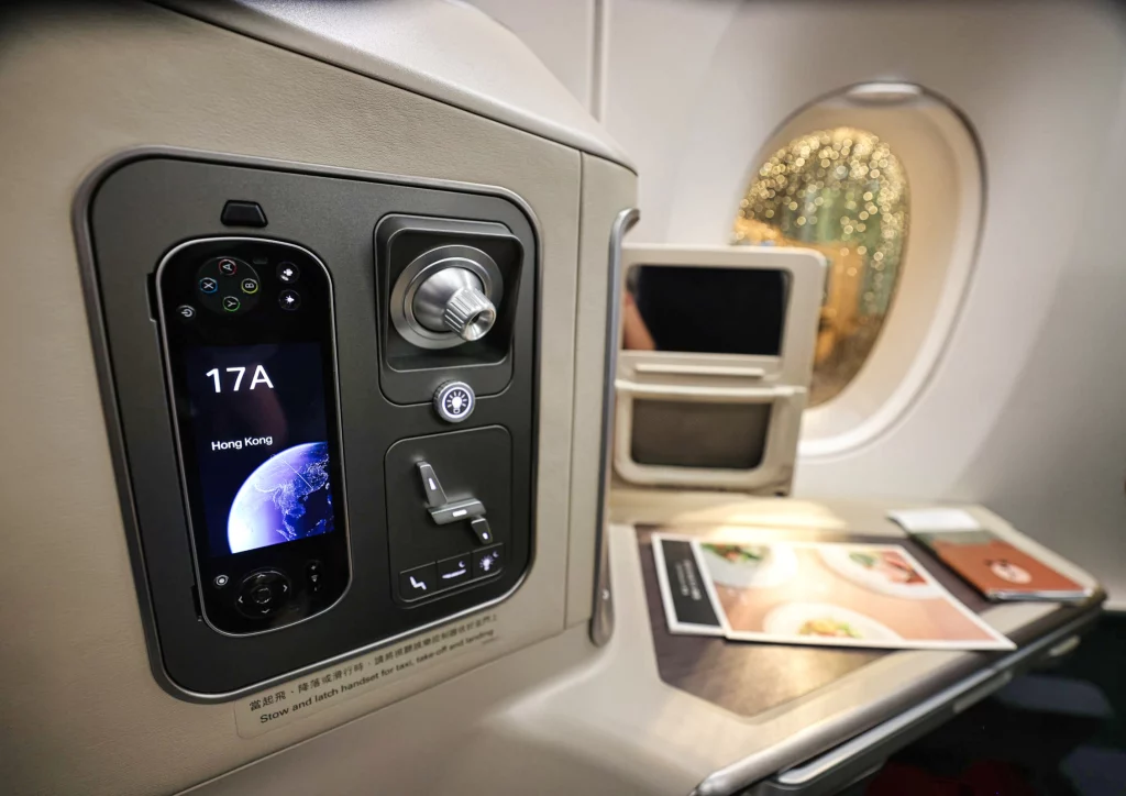 国泰航空 A350 公务舱搭乘体验:仁川至香港 (CX419航班)