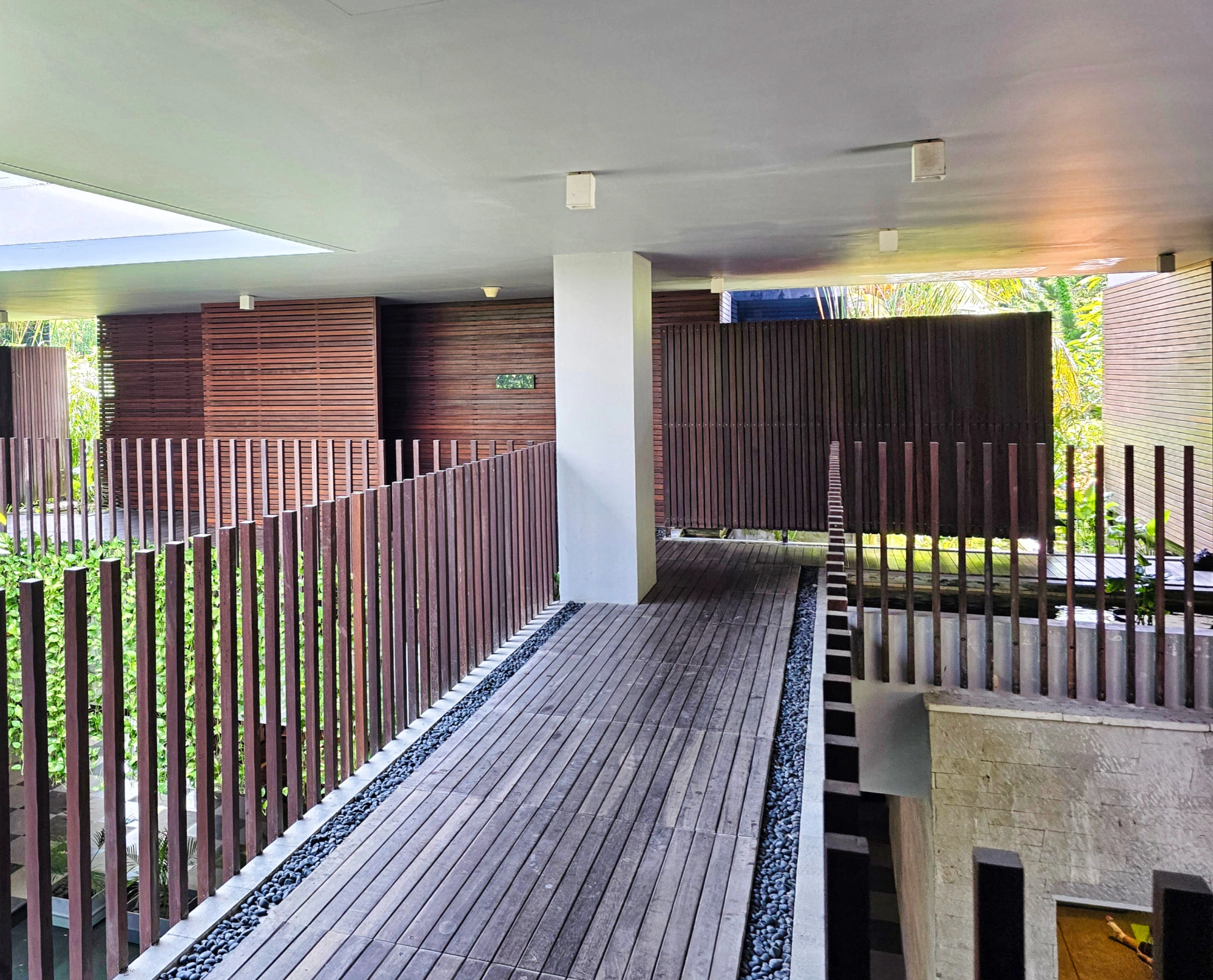 Review of private treatment rooms at Maya Sanur Spa