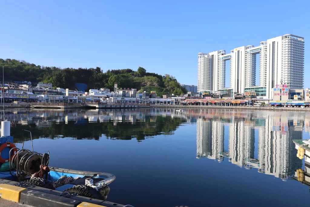 Cassia Hotel Sokcho Vista Dinner Buffet: Menu, Price, and Discounts Guide