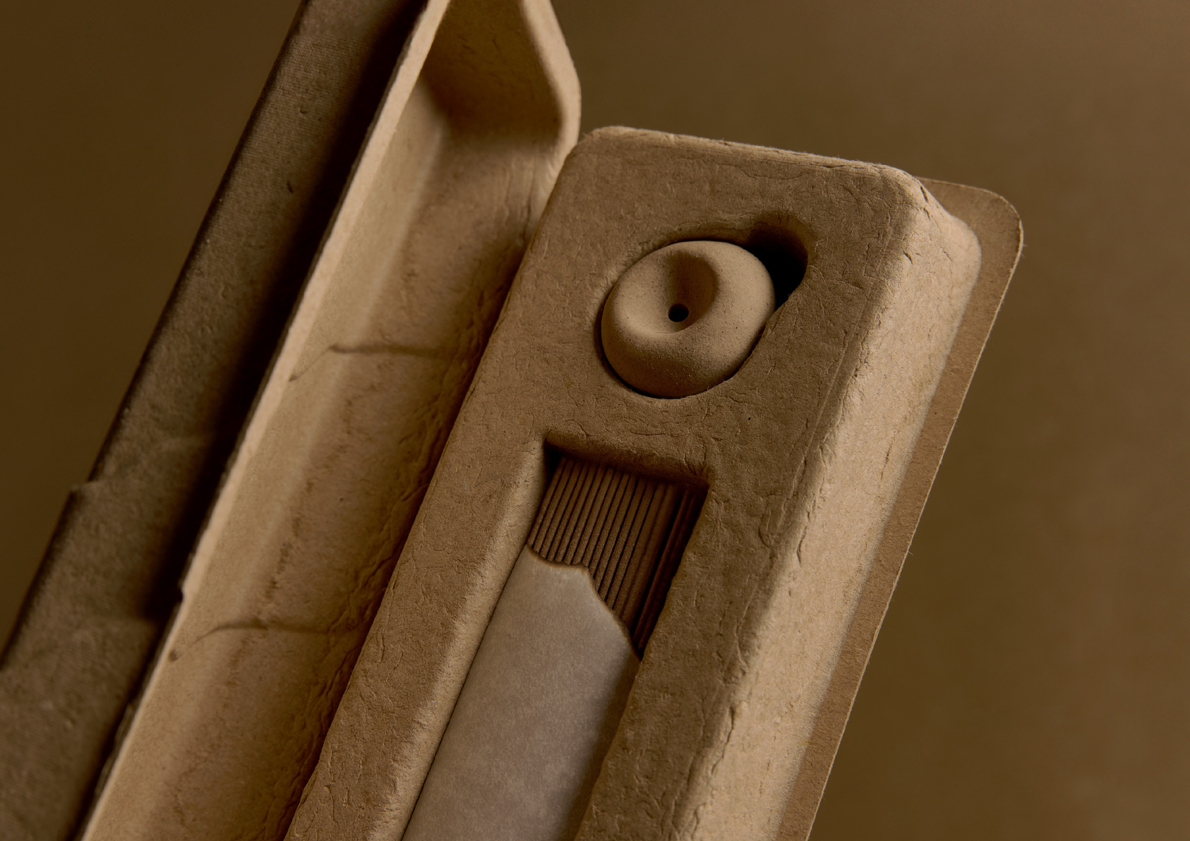 Bau-Jie Agarwood Brand Design-2