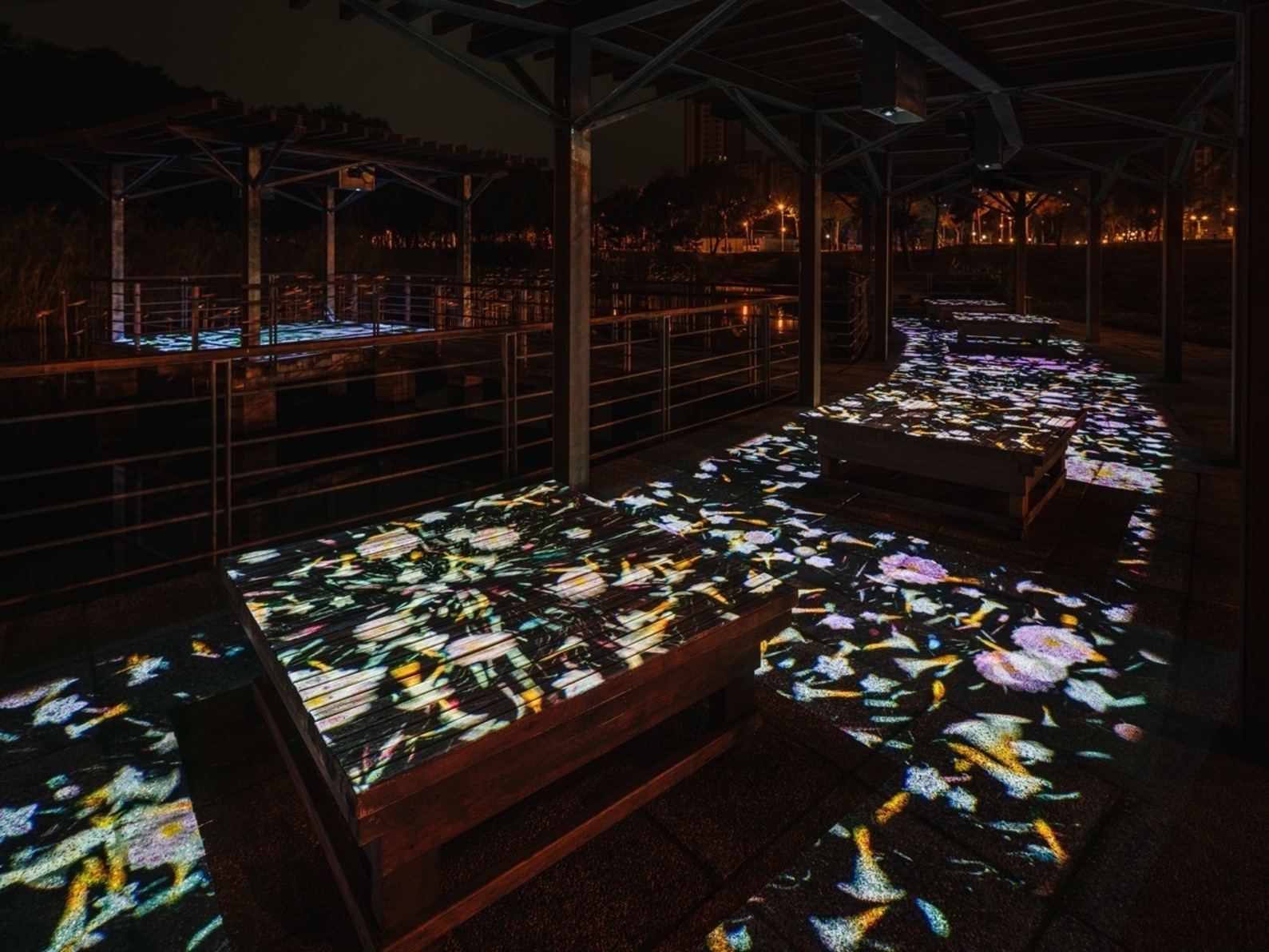 Dongxing Canal Light Art Festival；A Poem for the Landscapes on the Road-2