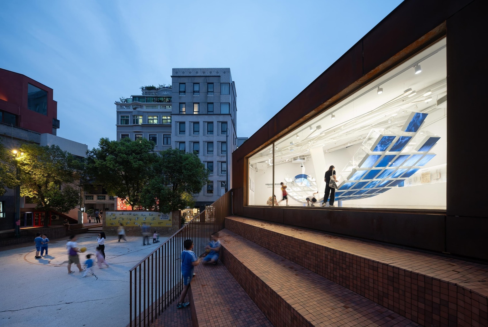 Diverse Homology Pavilion-1