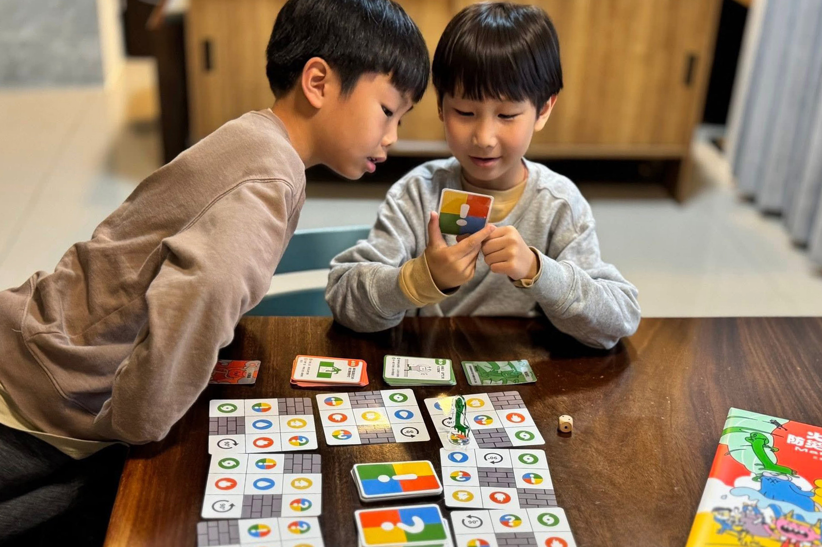 Match Cat Disaster Battle: disaster risk reduction board game-3
