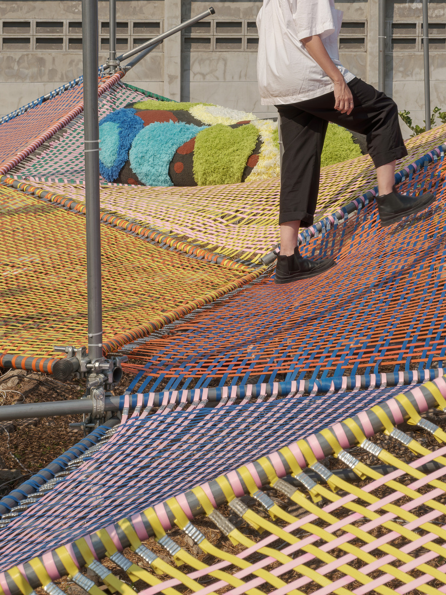 URBAN BED / MINUTE POCKET-3