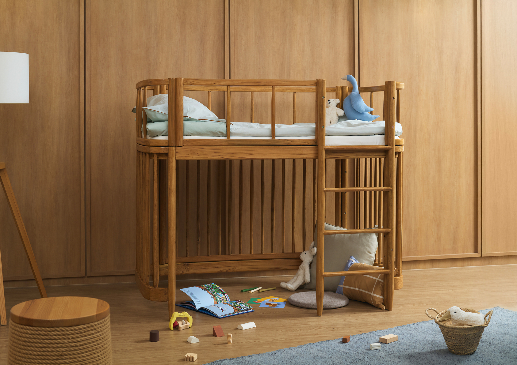 Parry Cot : Versatility Refined (Teak Edition)-4