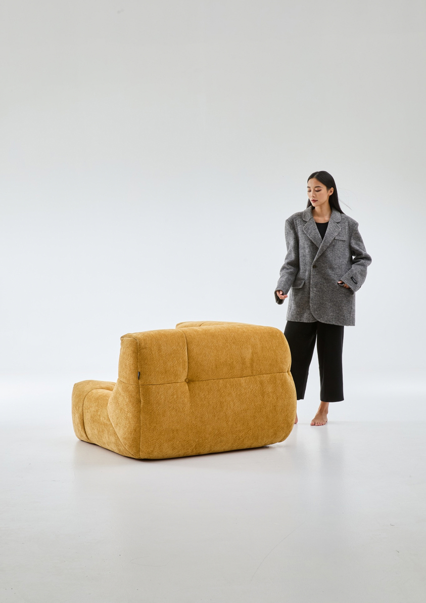 A Restorative Seating Form for Modern Urban Living-3